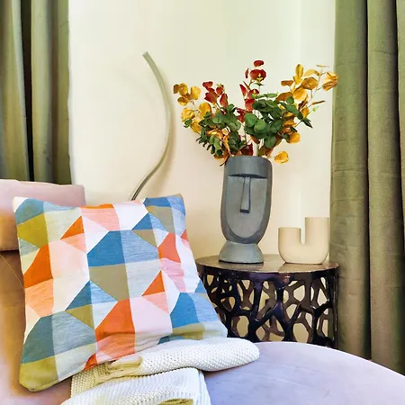 Modernes Loft-erlebnis Mit Fitnessbereich & Heimkino *