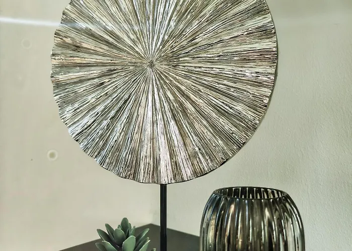 Modernes Loft-erlebnis Mit Fitnessbereich & Heimkino アパート マクデブルク