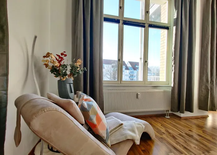 Modernes Loft-erlebnis Mit Fitnessbereich & Heimkino マクデブルク